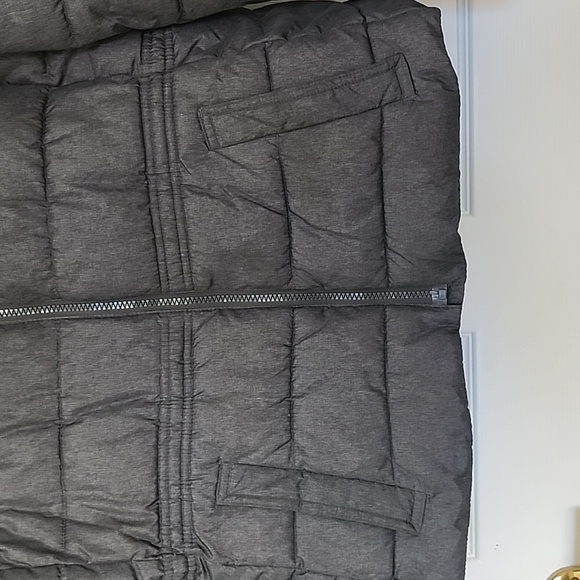 GAP HOODED PUFFER JACKET - Picture 2 of 11